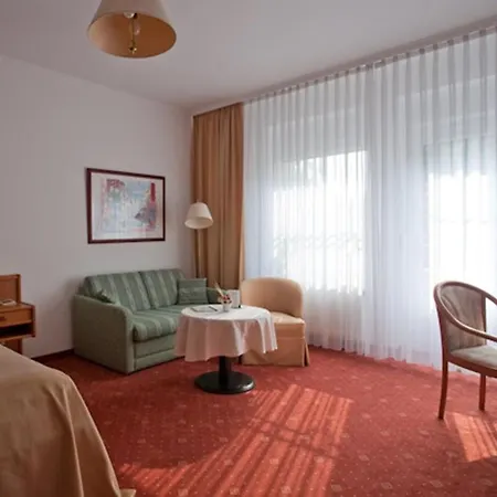 Helenenhof מלון 3*