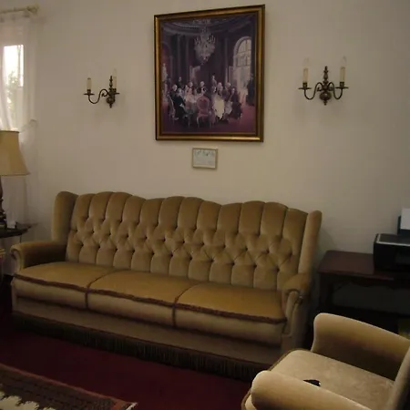 מלון Helenenhof 3*