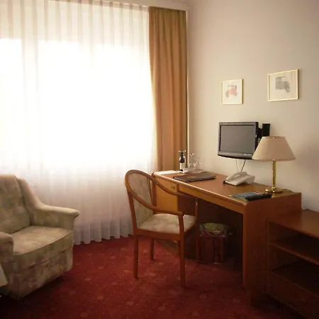 Hotel Helenenhof 3*